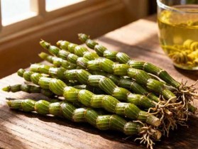 石斛怎么吃保养卵巢功能早衰,禾艾康提醒药材选择别踩坑!